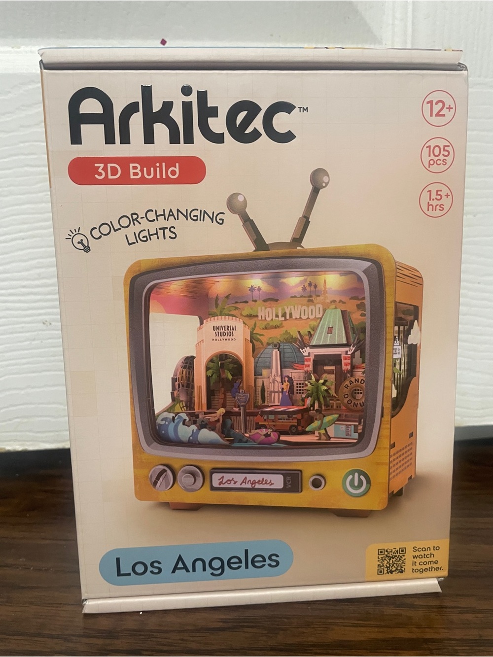STEM Arkitek 3D Build Color-Changing Lights - Los Angeles TV Diorama (Yellow)